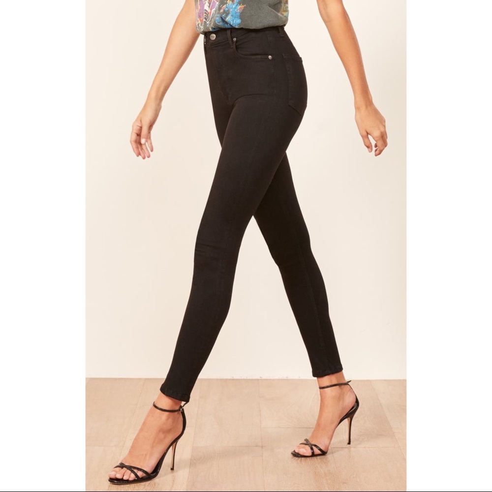 Reformation | Harper High Rise Skinny Jeans (black)